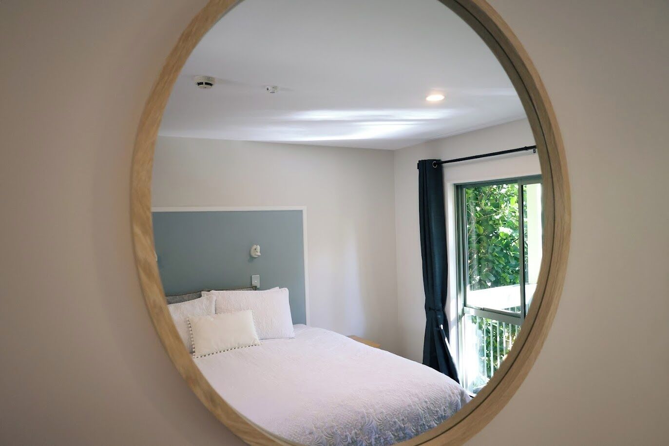 Tree Top View King Studio - Upper Level | Living area | Flat-screen TV, DVD player, iPod dock