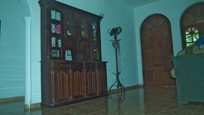 Interior entrance - Manik Villa (Bentota)