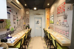 Bar (in der Unterkunft)