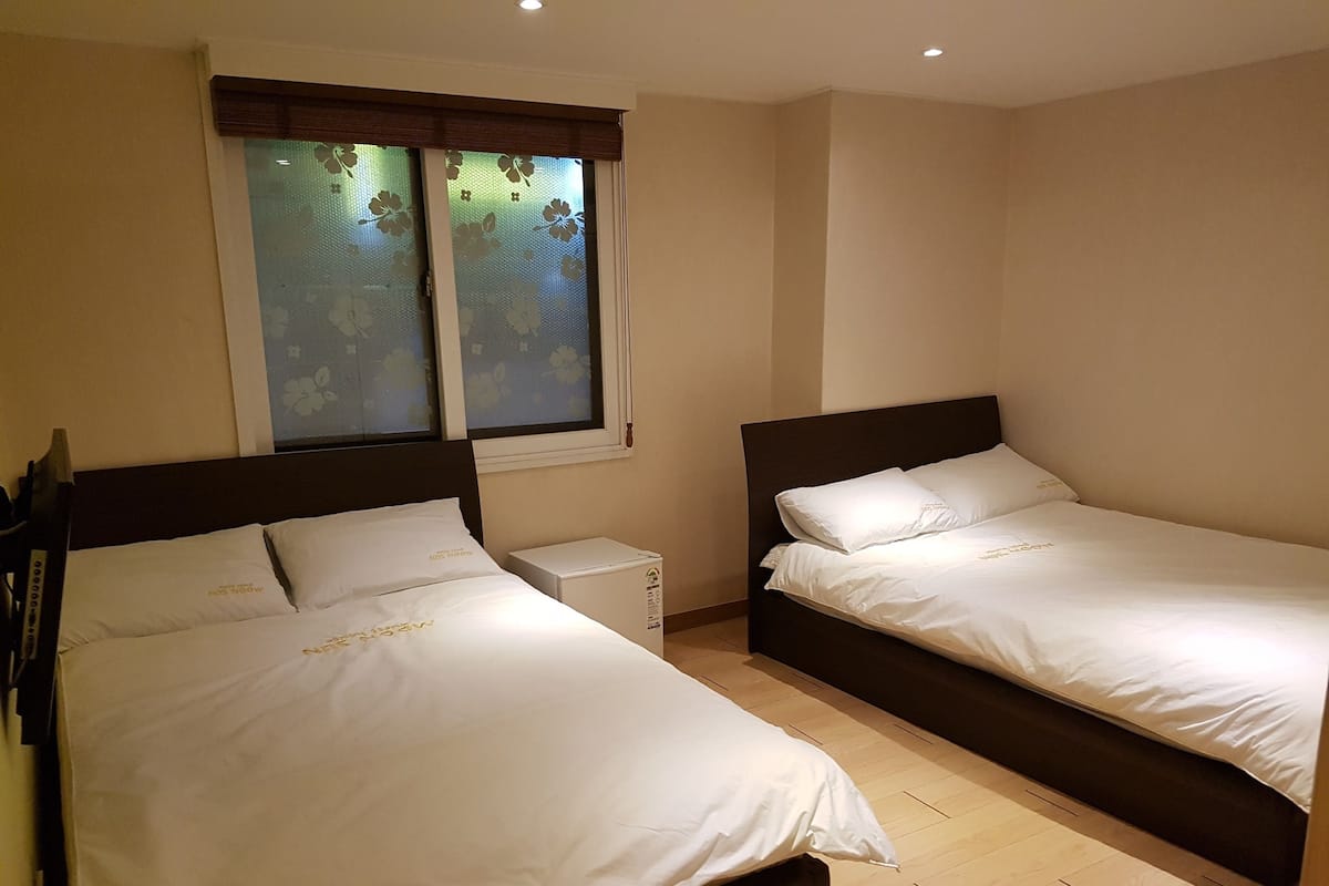 Family Room | Ses yalıtımı, portatif/ilave yatak, ücretsiz kablosuz İnternet