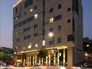 Front of property – evening/night