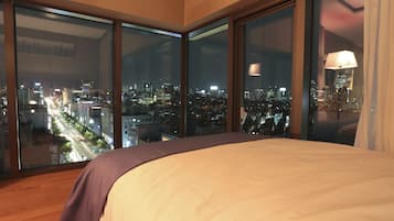 ํ๋ฆฌ๋ฏธ์ด ์ค์ํธ | ๊ฐ์ค์์ ๋ณด์ด๋ ์ ๋ง