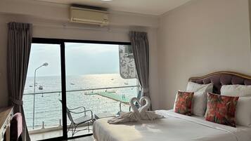 Room, Sea View | Desk, blackout drapes, iron/ironing board, free WiFi