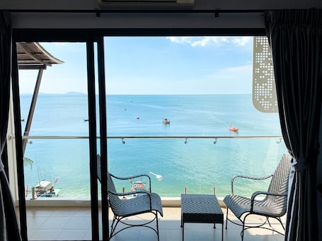 Room, Sea View | Terrace/patio
