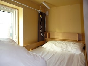 Shared Dormitory, Mixed Dorm (Bunk Bed) | In-room safe, free WiFi