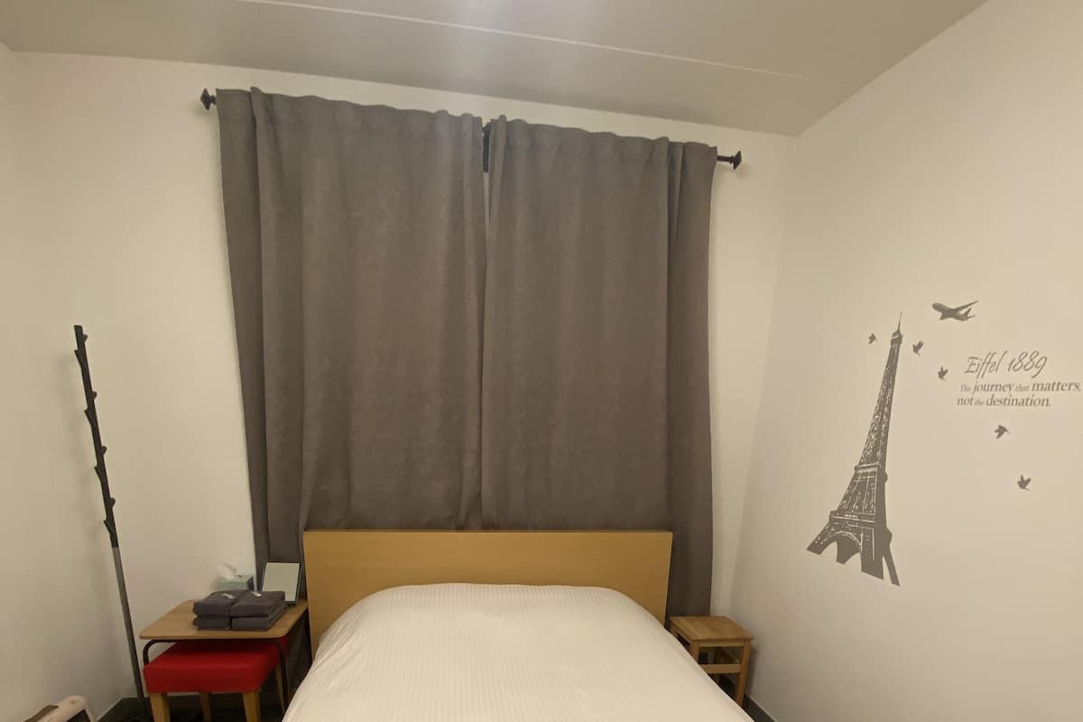 Single Room | Free WiFi
