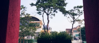 Incheon Airport Happy Place Guesthouse