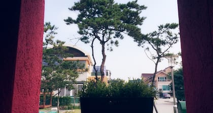 Incheon Airport Happy Place Guesthouse