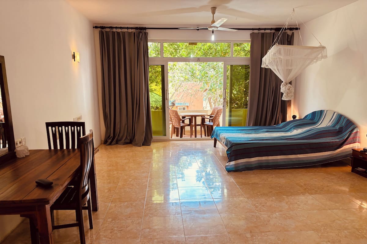 Standard Double Room, Balcony | Blackout curtains, cots/infant beds, free WiFi, bed sheets