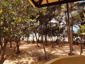 Standard Double Room, Balcony | Beach/ocean view - Raja Beach Hotel (Balapitiya)