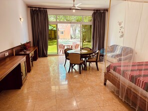 Deluxe Double Room, Terrace | Blackout drapes, cribs/infant beds, free WiFi, bed sheets - Raja Beach Hotel (Balapitiya)