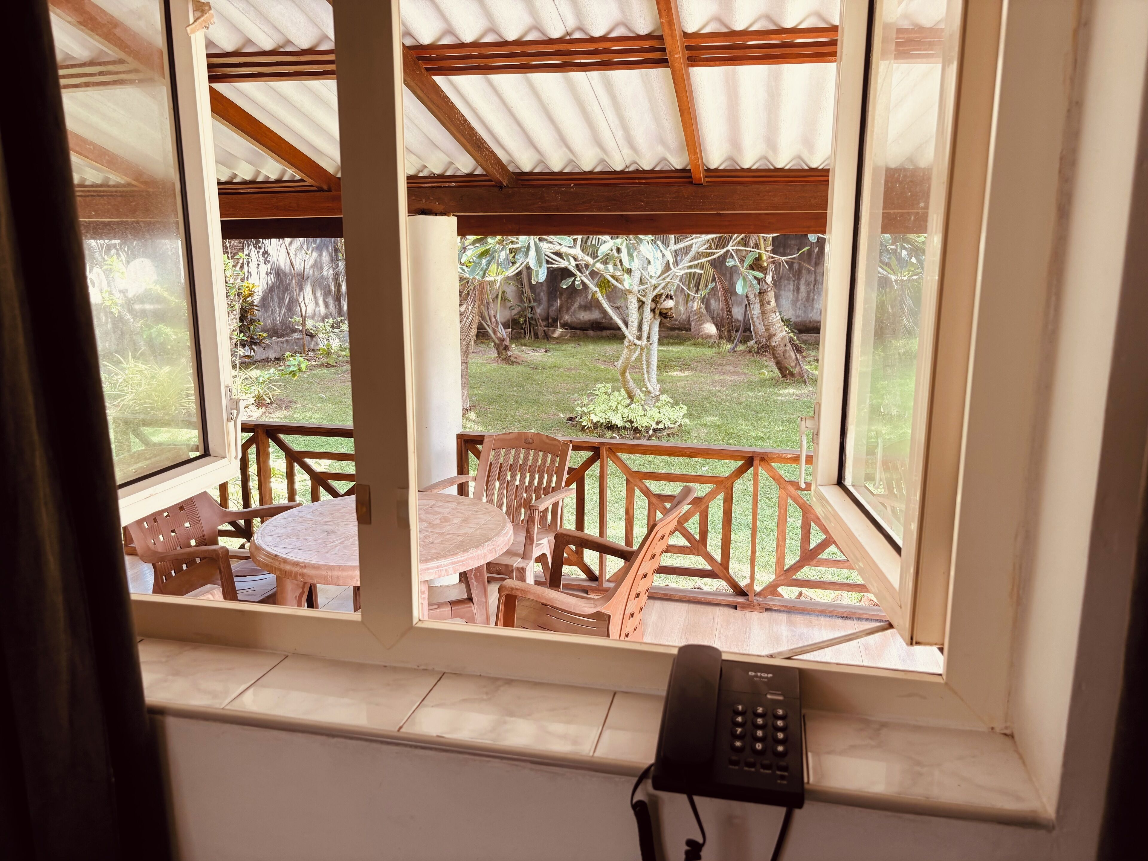 标准平房, 1 张大床, 露台 | 客房景观