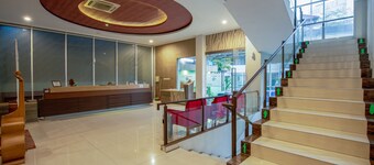 Raffleshom Hotel