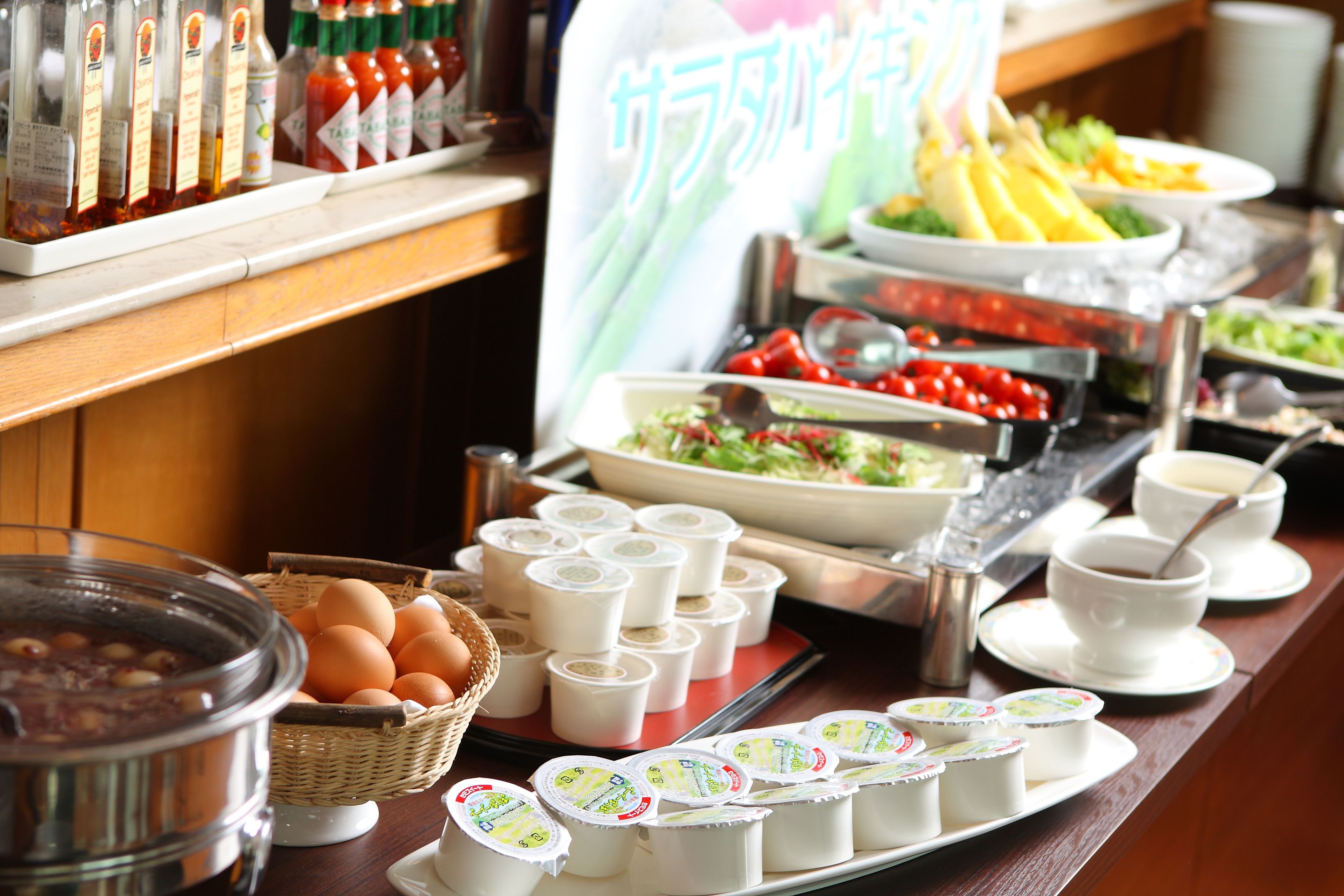 daily full breakfast for a fee