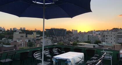 Amuse Guest House - Hostel