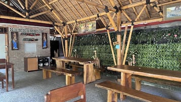 Nhà hàng