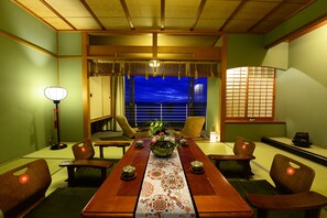 Ocean View, Tatami Room | In-room dining - Wakamatsu Chita Hot Spring Resort  (Minamichita)