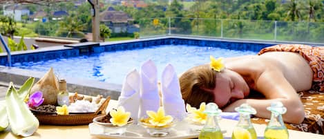 Body treatments, manicures and pedicures