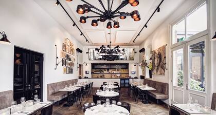 Morgan and Mees Amsterdam