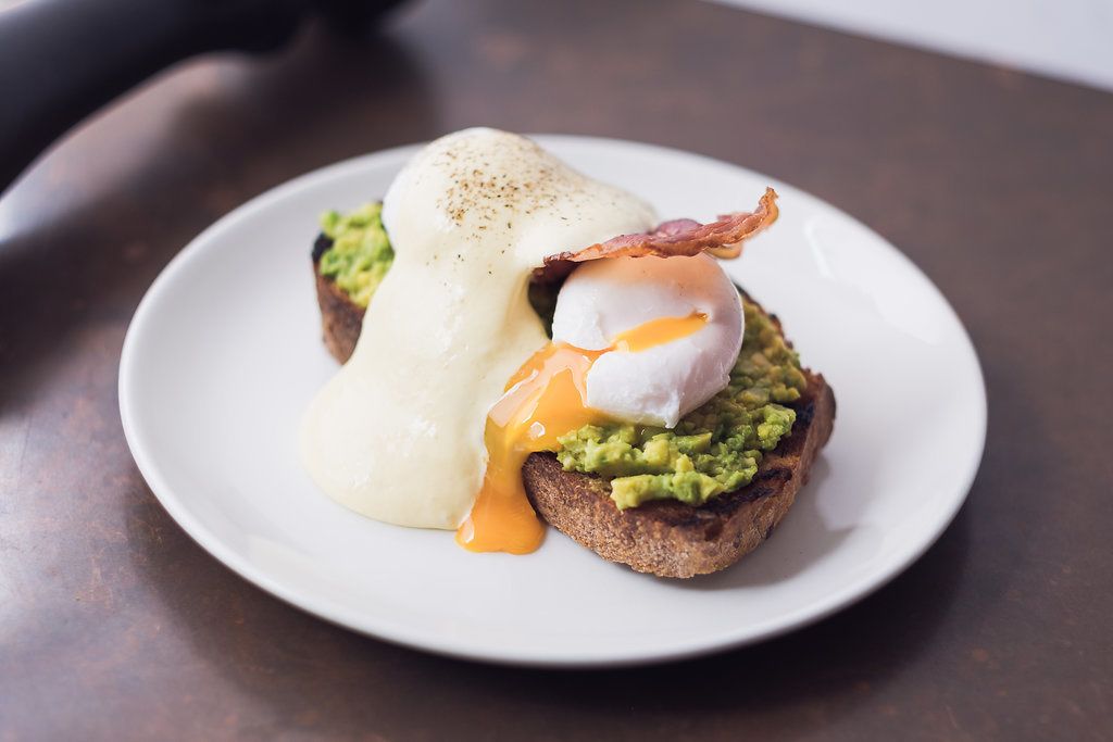 daily cooked-to-order breakfast for a fee