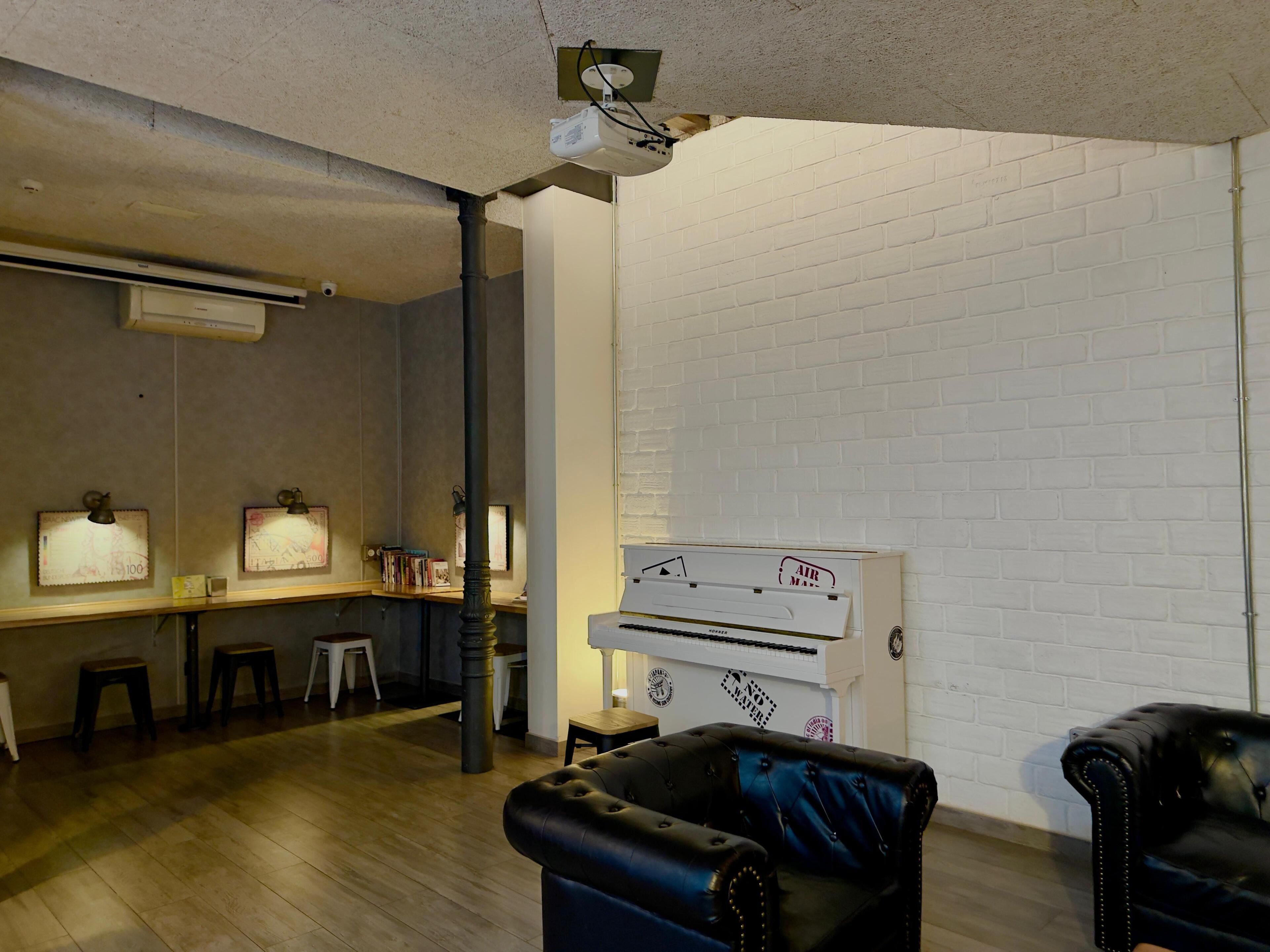 Foto - Far Home Atocha