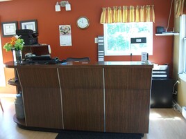 Concierge desk