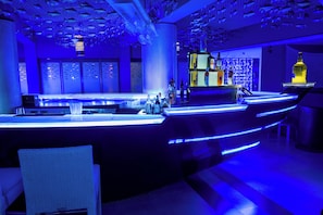 Bar (en la propiedad)
