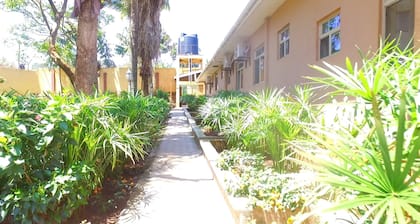 Executive Airport Hotel