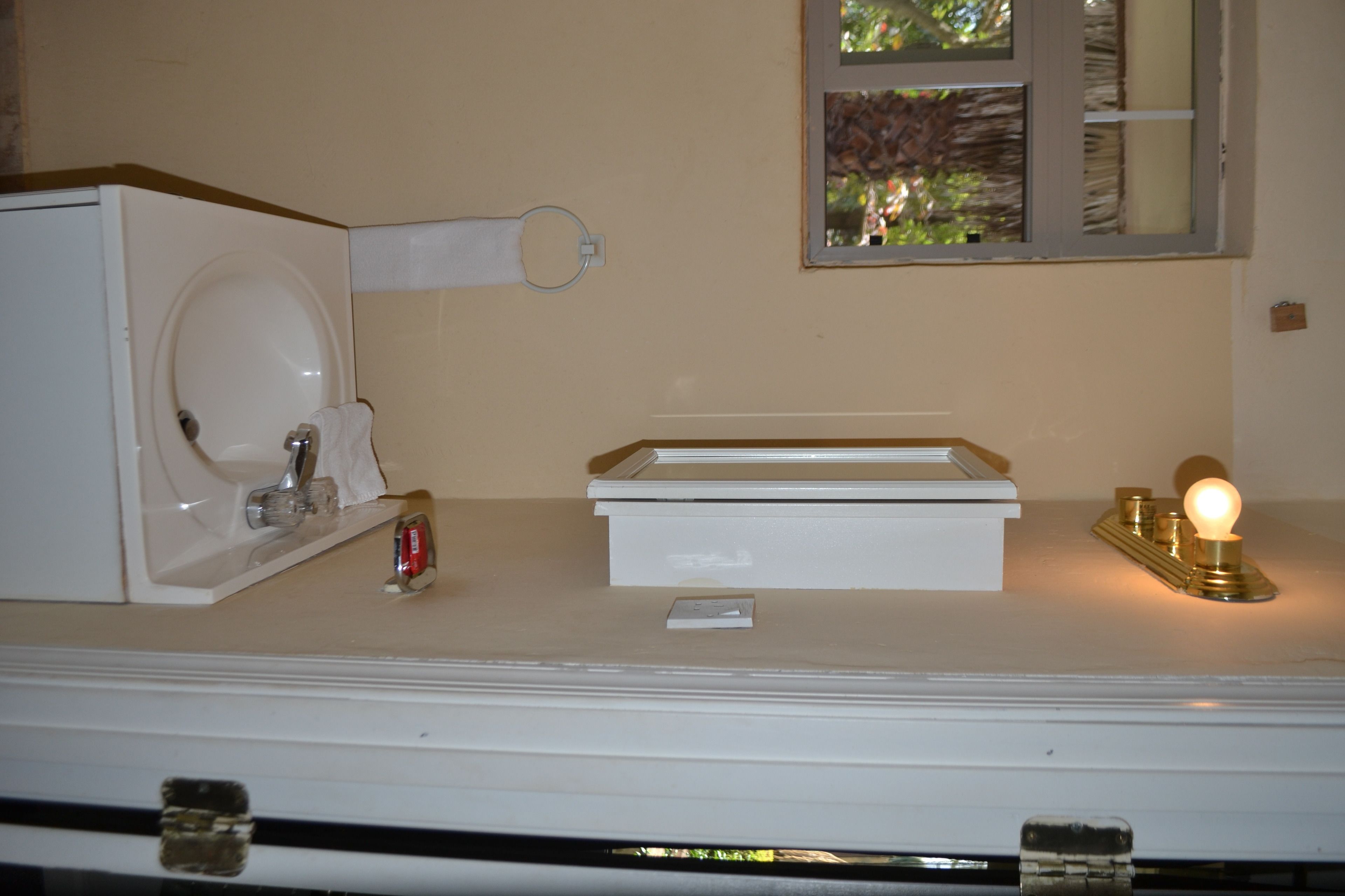 deluxe triple room, multiple beds, accessible | bathroom | shower, rainfall showerhead, free toiletries, hair dryer