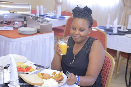 Área de desayuno. Executive Airport Hotel