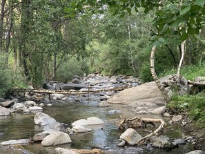 บริเวณภายนอก