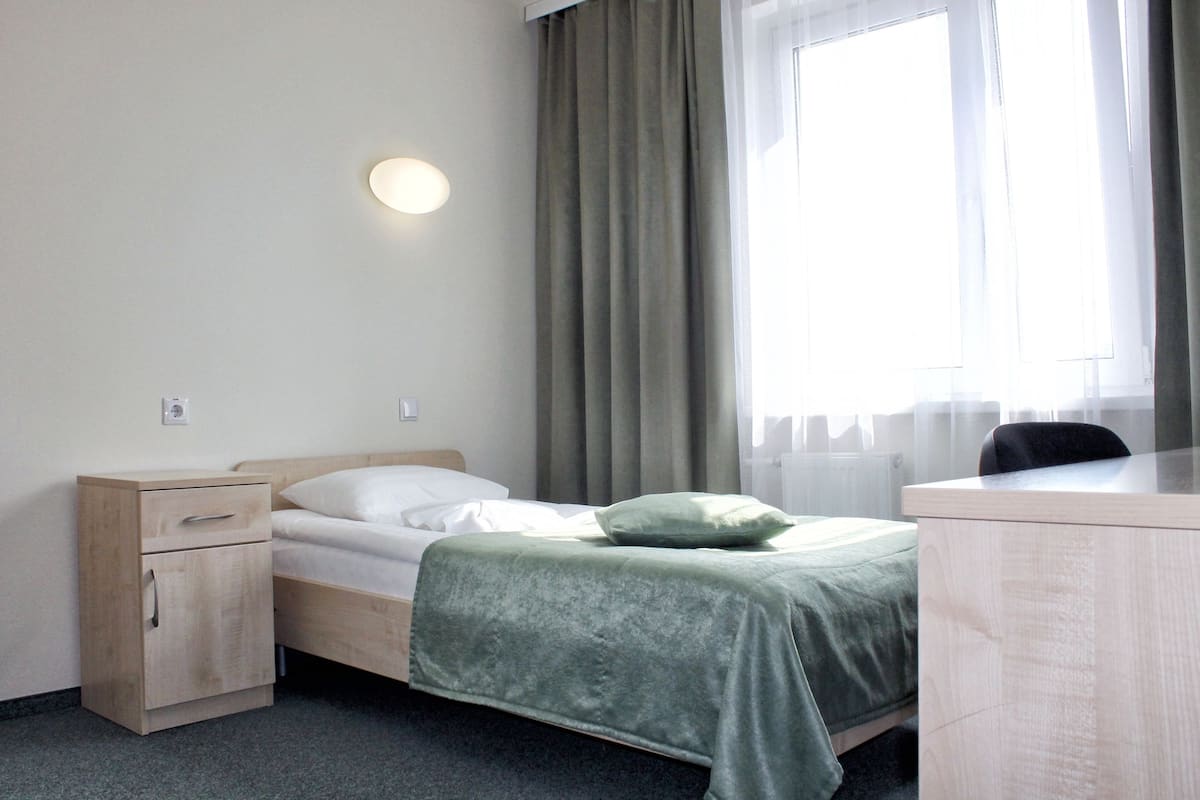 Coffres-forts dans les chambres, bureau, chambres insonorisées