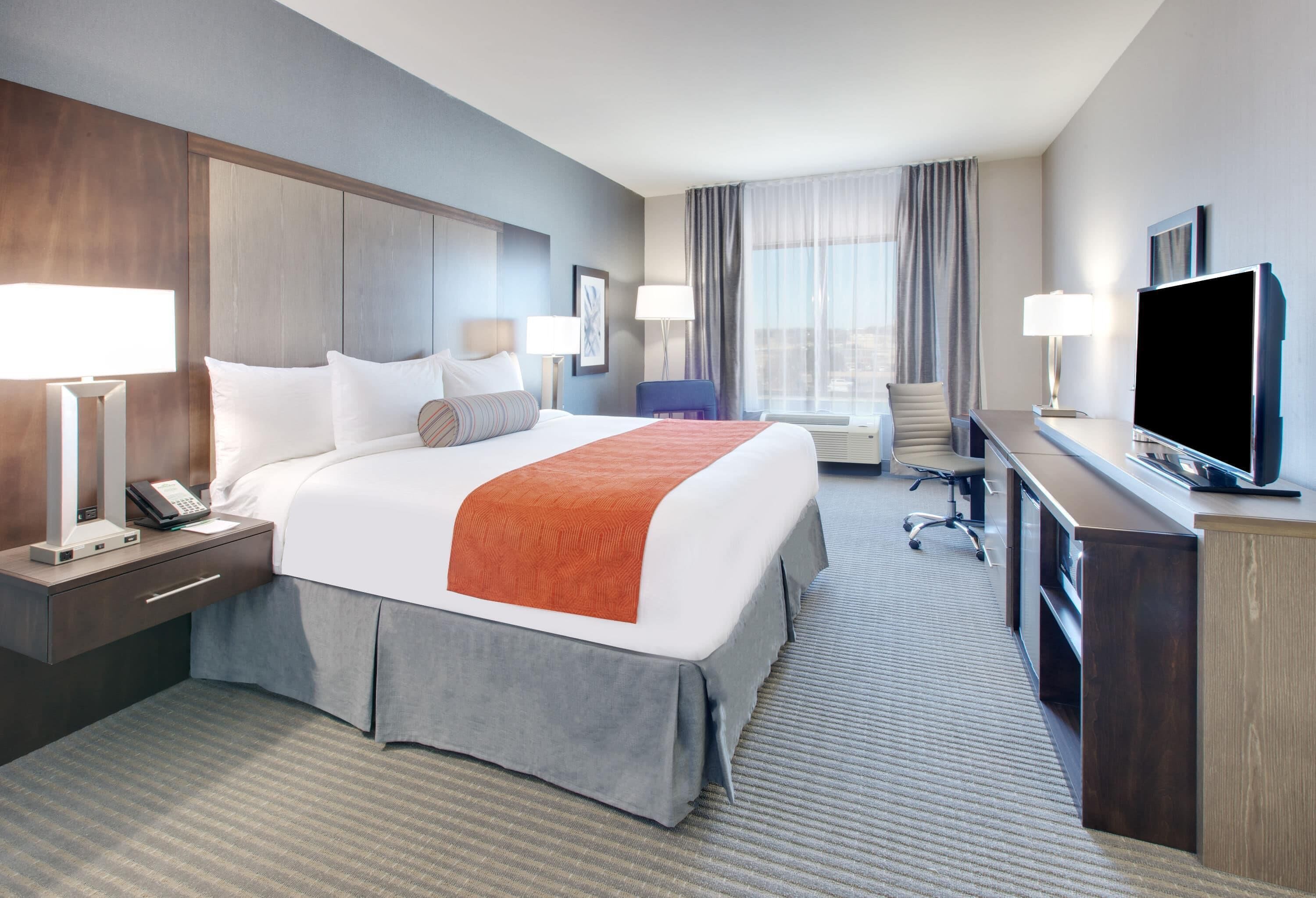 In-room safe, desk, blackout drapes, soundproofing