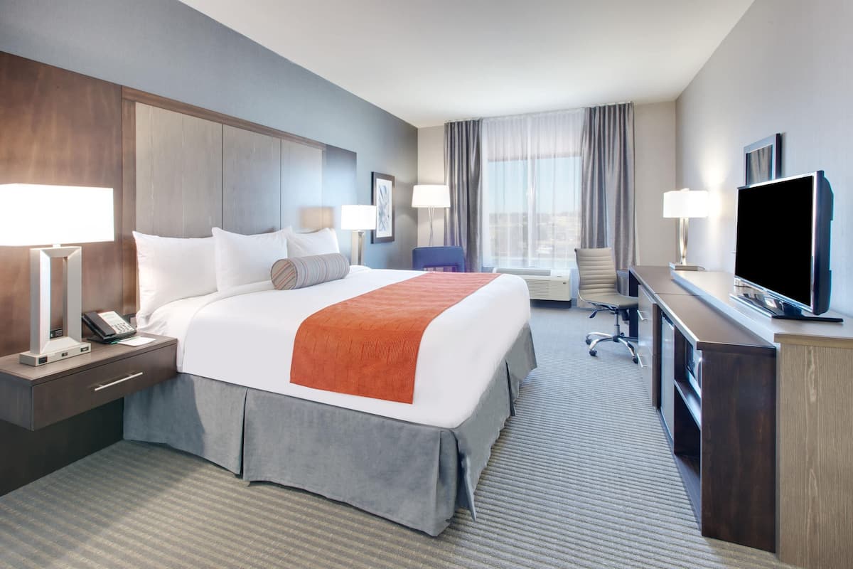 In-room safe, desk, blackout curtains, soundproofing