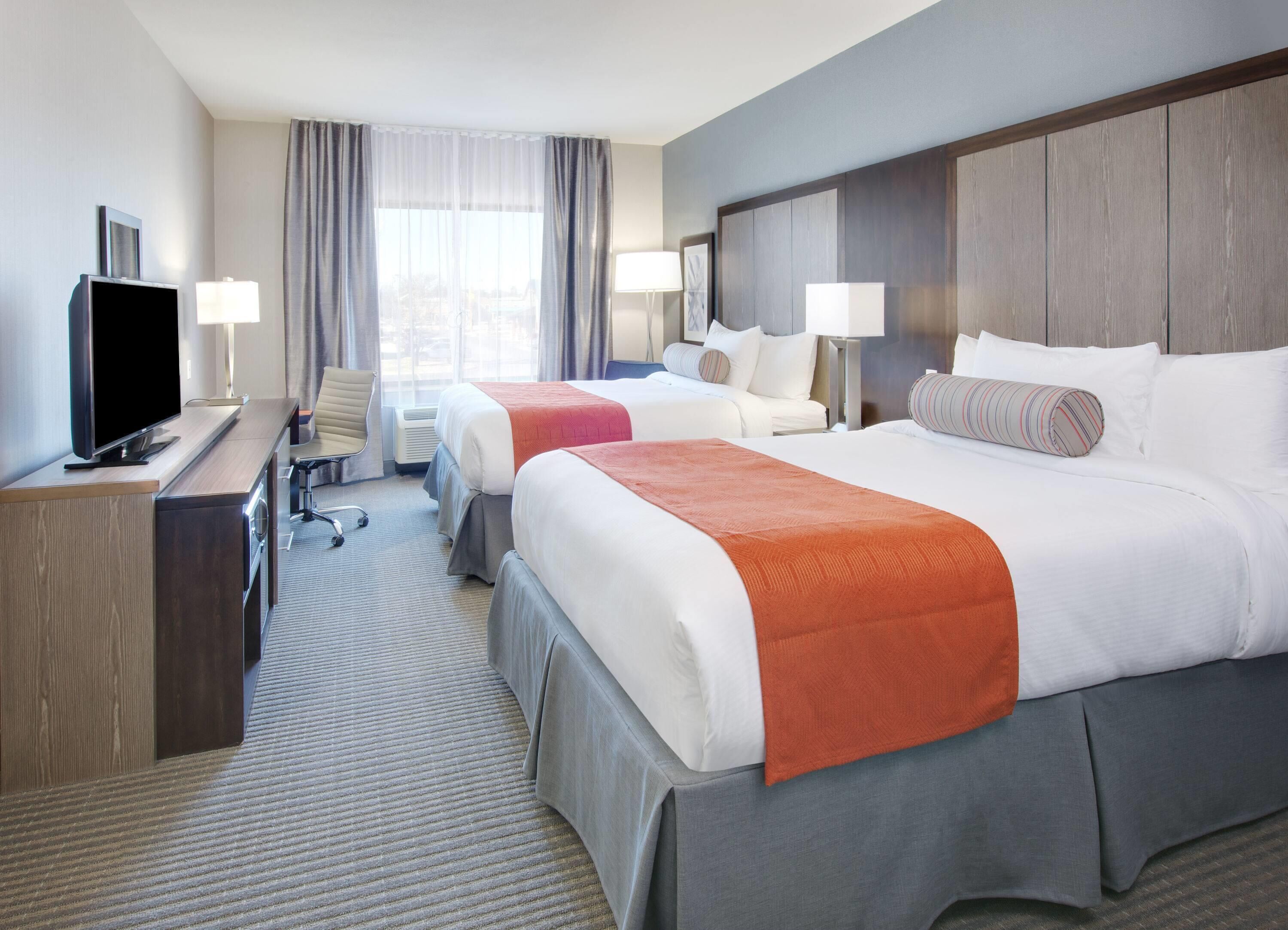 In-room safe, desk, blackout drapes, soundproofing