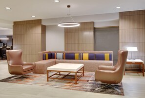 Lobby - Wingate By Wyndham San Angelo (San Angelo)