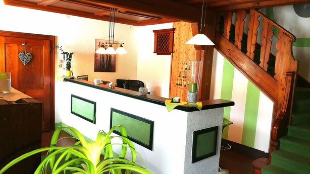 Reception - Hotel Garni Botenwirt (Spital am Pyhrn)