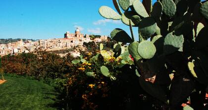 La Casa Rossa Country House
