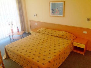 Suite, 1 Bedroom | Desk, iron/ironing board, free cribs/infant beds, free wired internet - Black Sea Hotel (Sunny Beach)