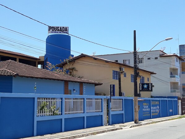 Entrada de la propiedad