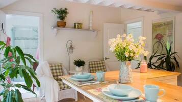 Suite de lujo, 1 habitación, vista al parque | Cocina privada
