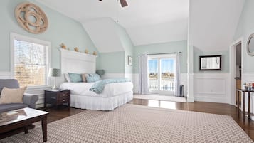 Suite Luxury, 1 letto king con divano letto, balcone, vista baia | Biancheria in cotone egiziano, biancheria da letto di alta qualità