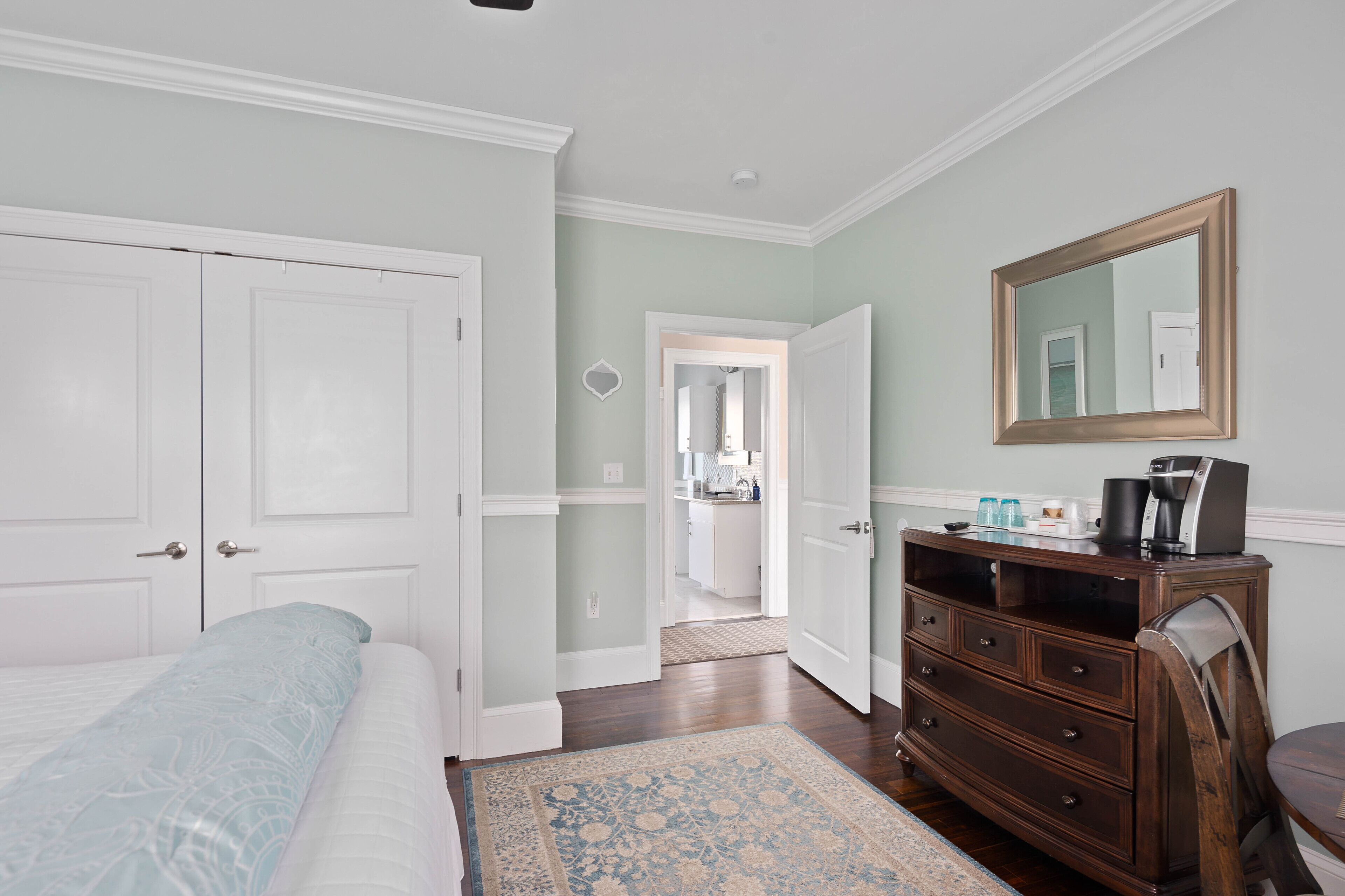 Photo - The Beacon Waterfront Inn