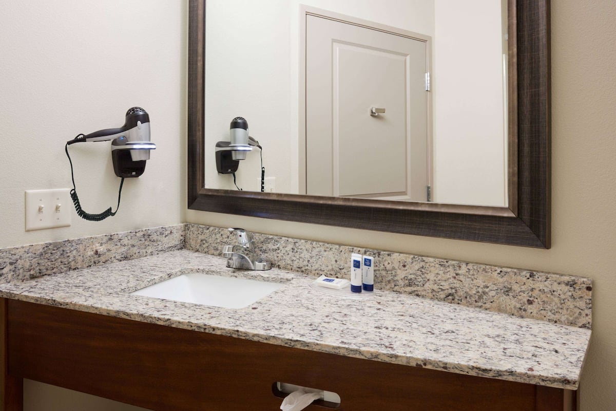 free toiletries, hair dryer, towels