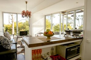 Appartement, 1 chambre, salle de bains privée (#4) | Cuisine privée | Réfrigérateur, plaque de cuisson, cafetière/bouilloire