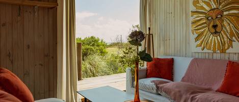 复式房, 3 间卧室 | 客厅 | 壁炉