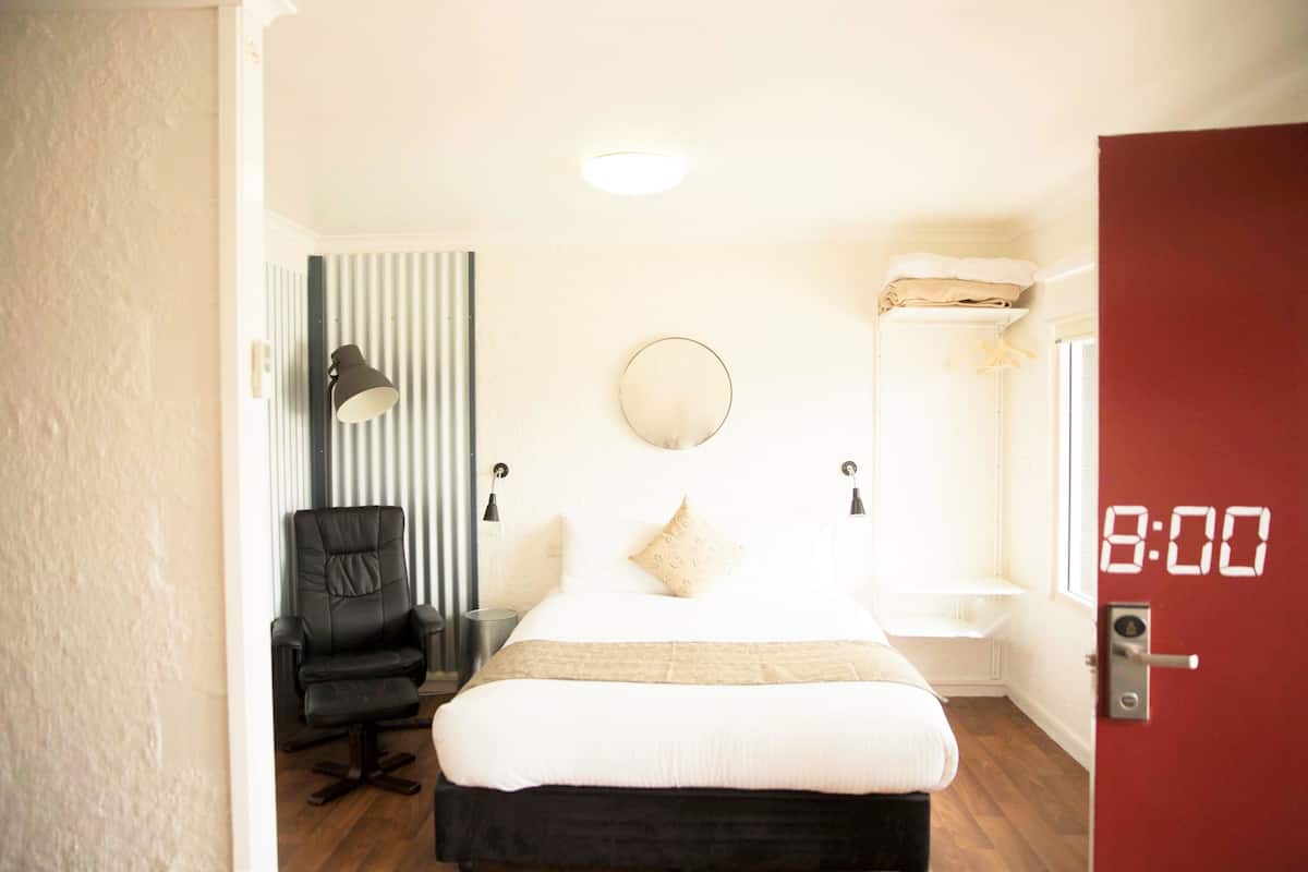 Standaard appartement | 1 slaapkamer, een minibar, een bureau, een strijkplank/strijkijzer