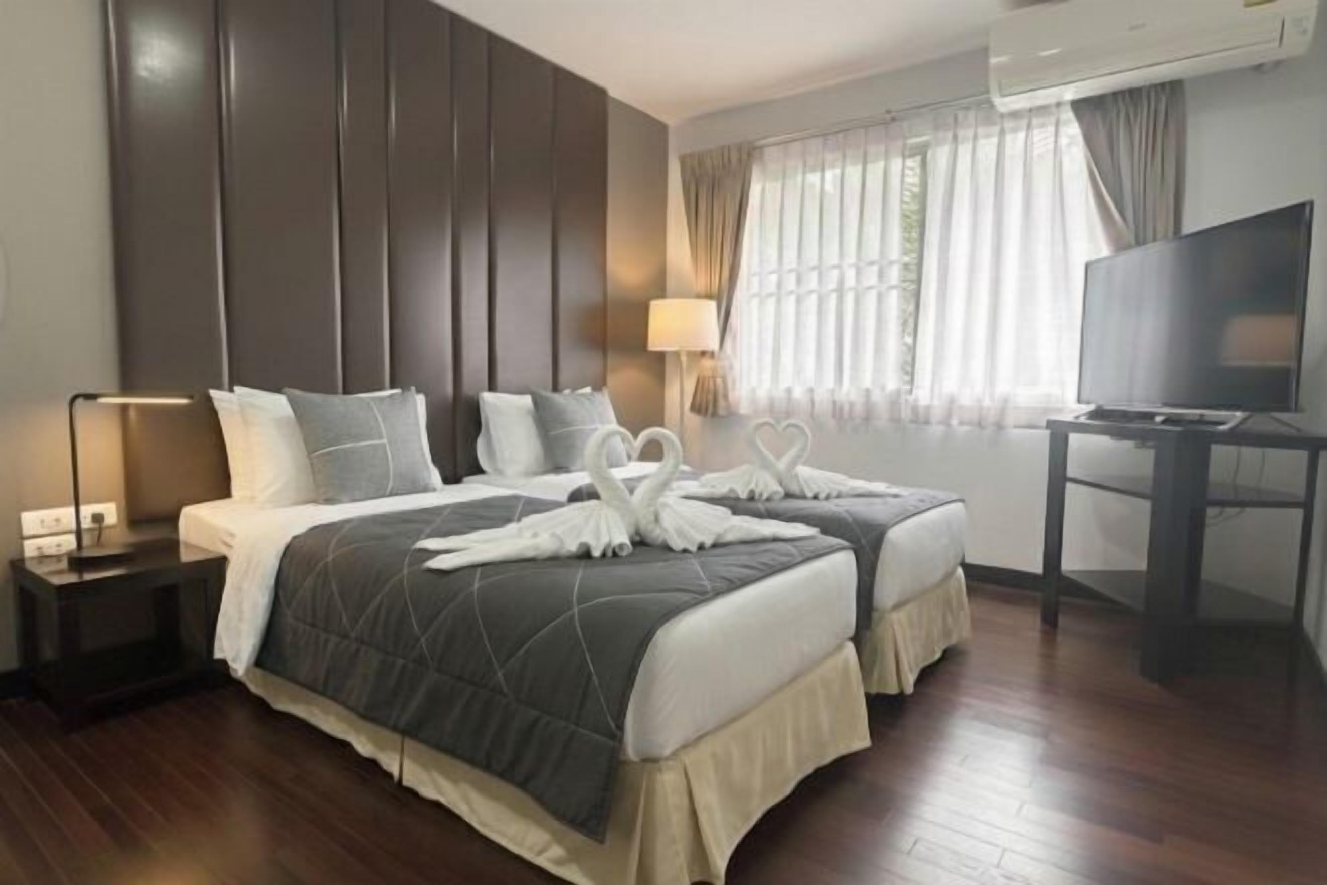 1 bedroom, in-room safe, free WiFi, bed sheets