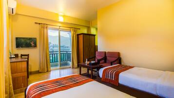 Deluxe Room | Mountain view