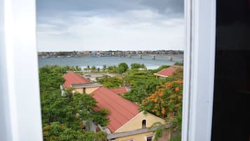 Quang cảnh nhìn từ nơi lưu trú